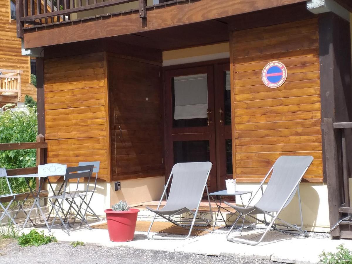 Chalet Plein Sud Montgenevre Exterior photo